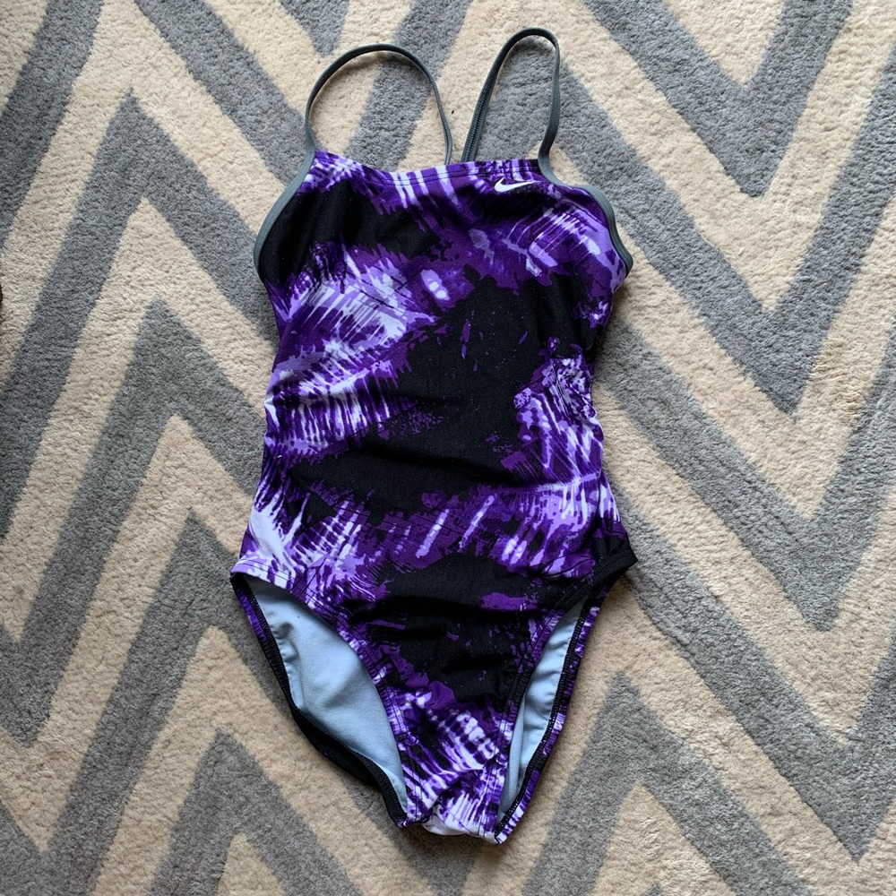 Nike Polyester Cut-Out Tank Swimsuit 28/Girl 12